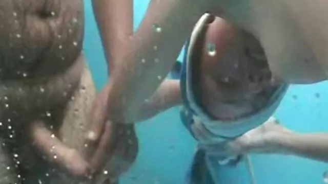 持っていないコンドームと来たオン彼の熱いです彼女 女性 用 セックス 動画