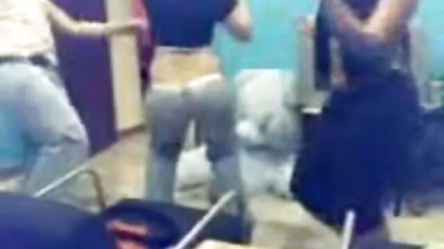 彼らの真っ只中に二つのブランドの新し 女の子 専用 エッチ 動画