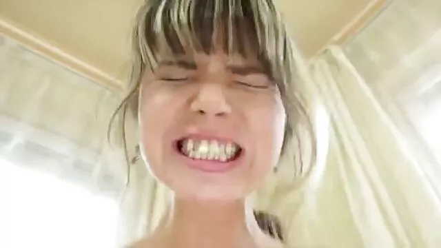 彼女のボーイフレンドに新しい贈り物 女性 向け の エッチ な 動画