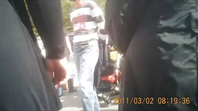 若い裸 女性 用 エロ ビデオ